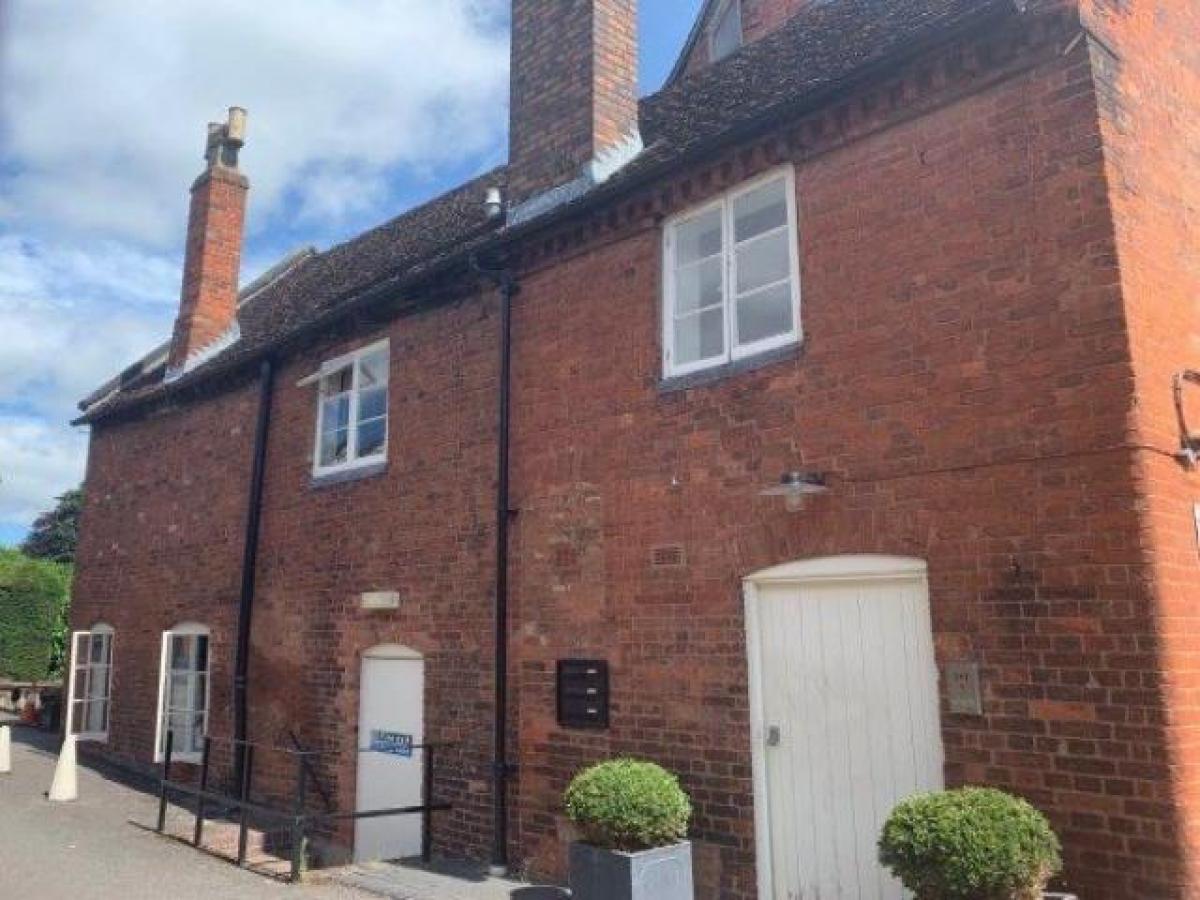 Picture of Apartment For Rent in Lichfield, Staffordshire, United Kingdom