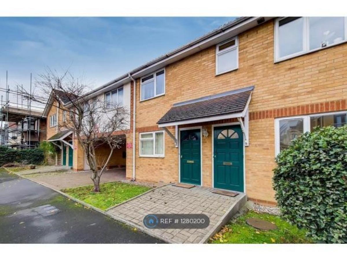 Picture of Apartment For Rent in Romford, Essex, United Kingdom