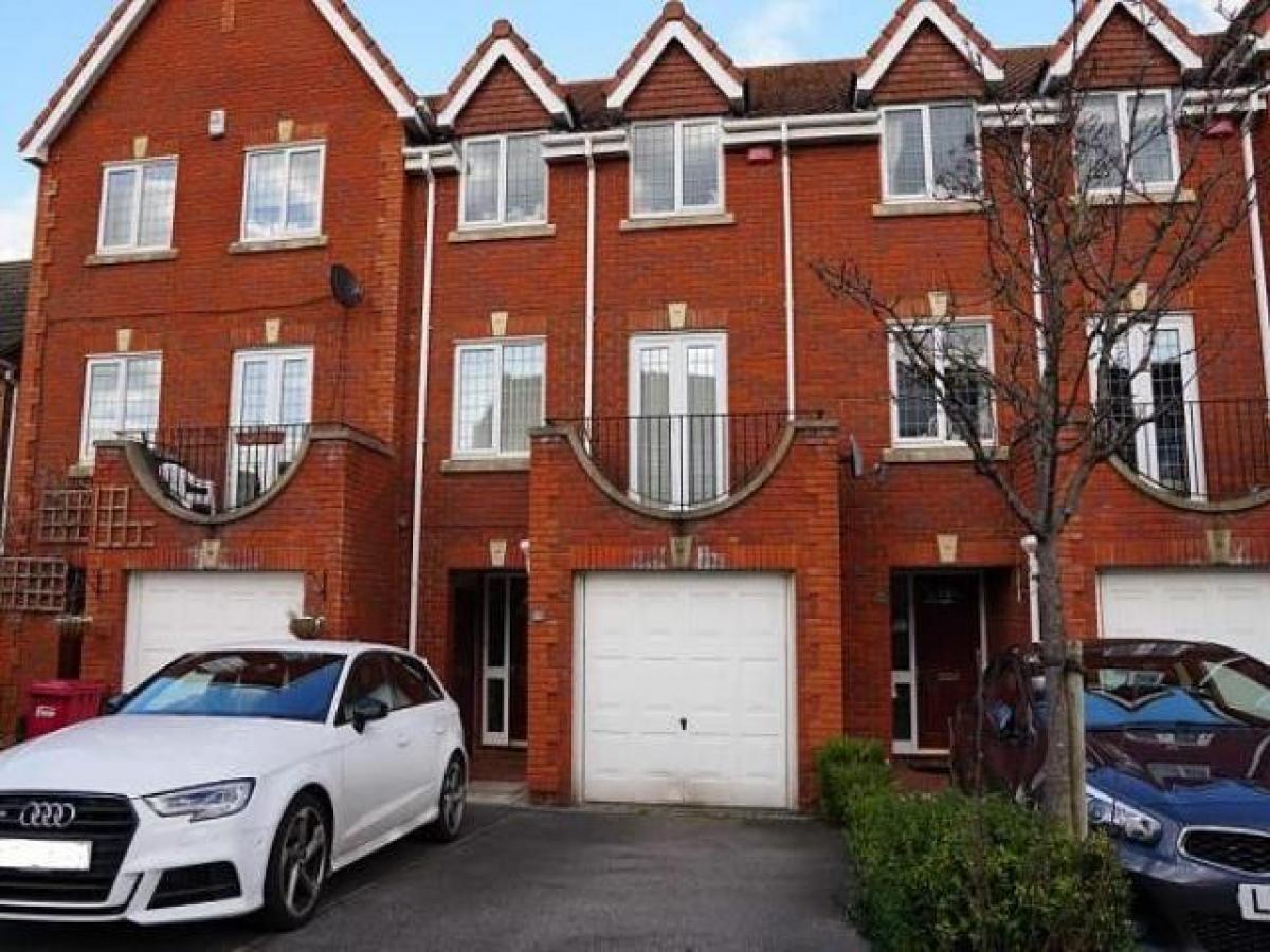 Picture of Home For Rent in Slough, Berkshire, United Kingdom