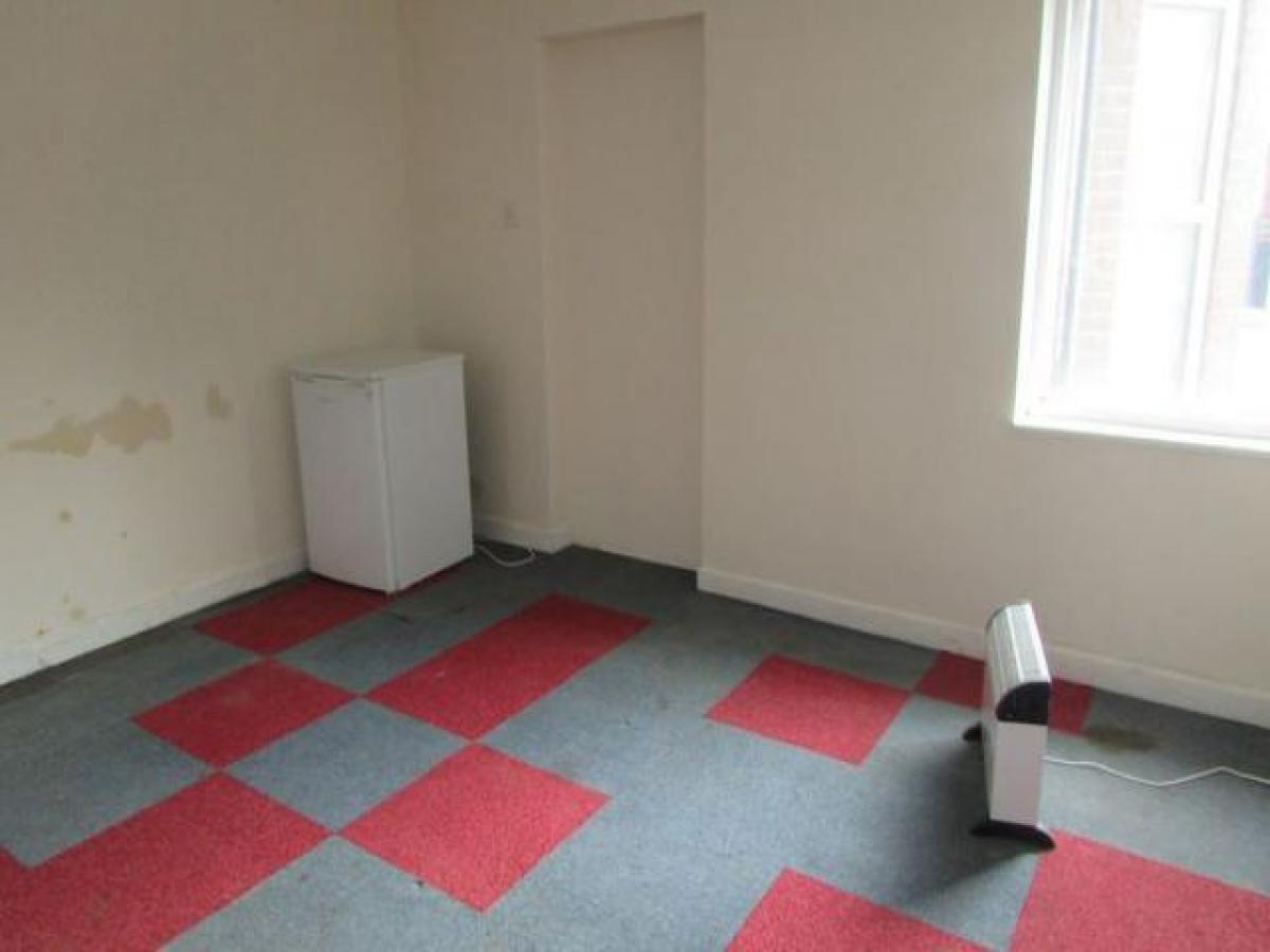 Picture of Office For Rent in Luton, Bedfordshire, United Kingdom