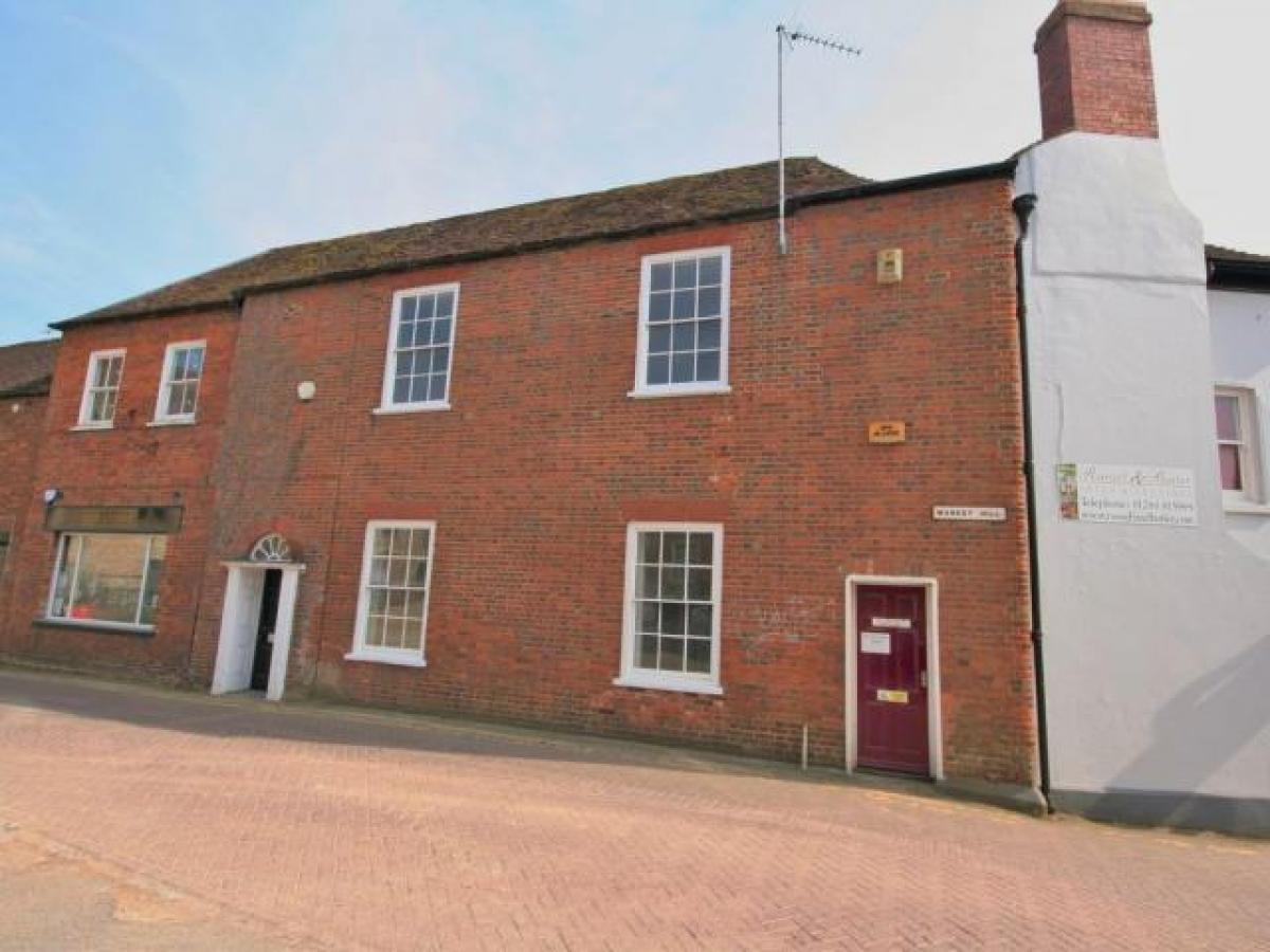 Picture of Home For Rent in Buckingham, Buckinghamshire, United Kingdom