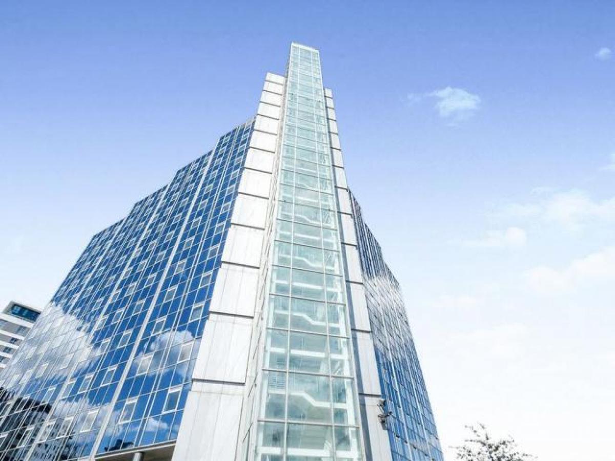 Picture of Apartment For Rent in Basingstoke, Hampshire, United Kingdom