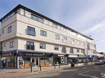 Apartment For Rent in Walton on Thames, United Kingdom