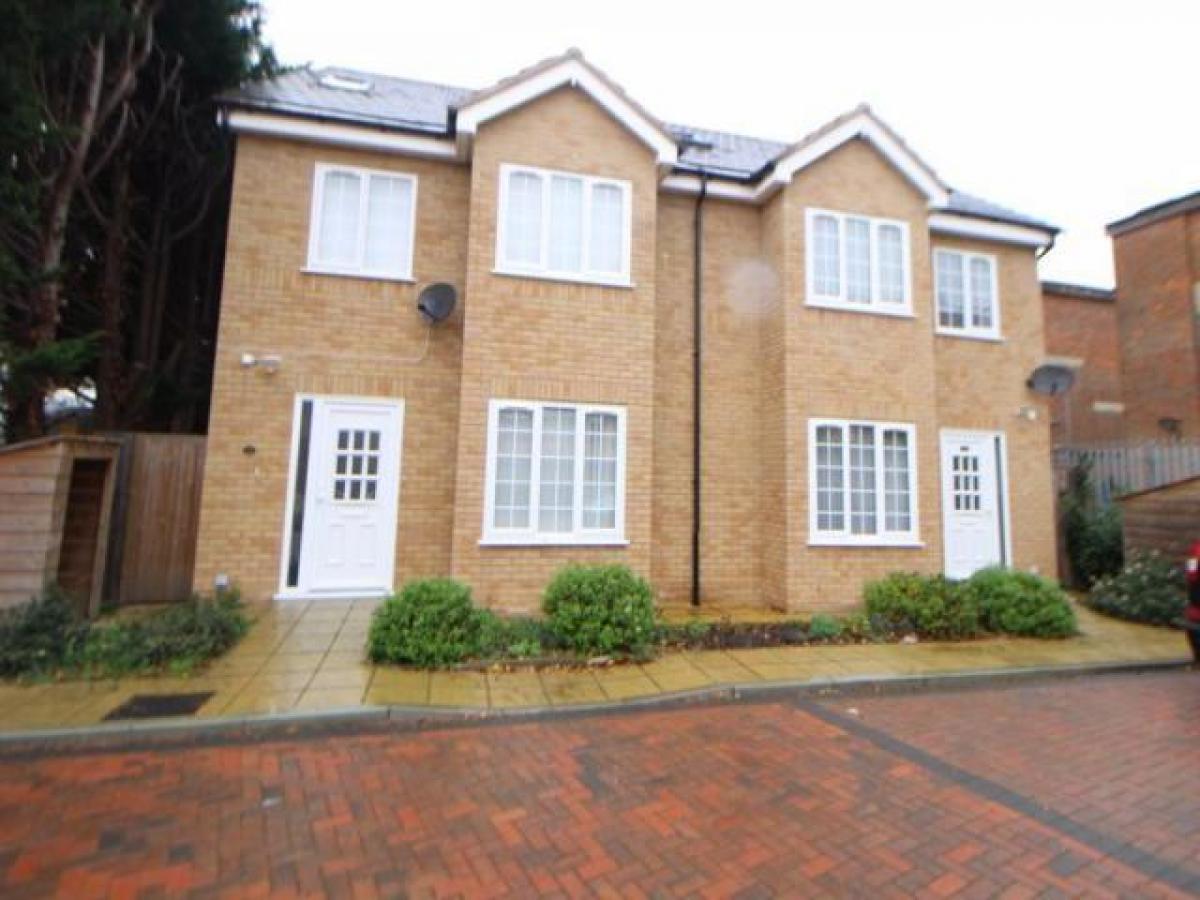 Picture of Home For Rent in Slough, Berkshire, United Kingdom