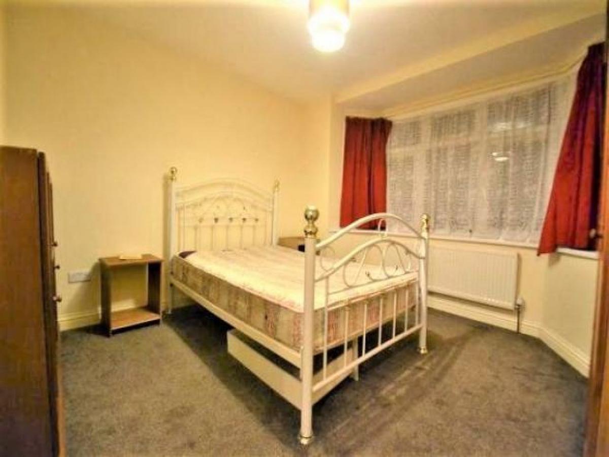 Picture of Home For Rent in Ilford, Greater London, United Kingdom