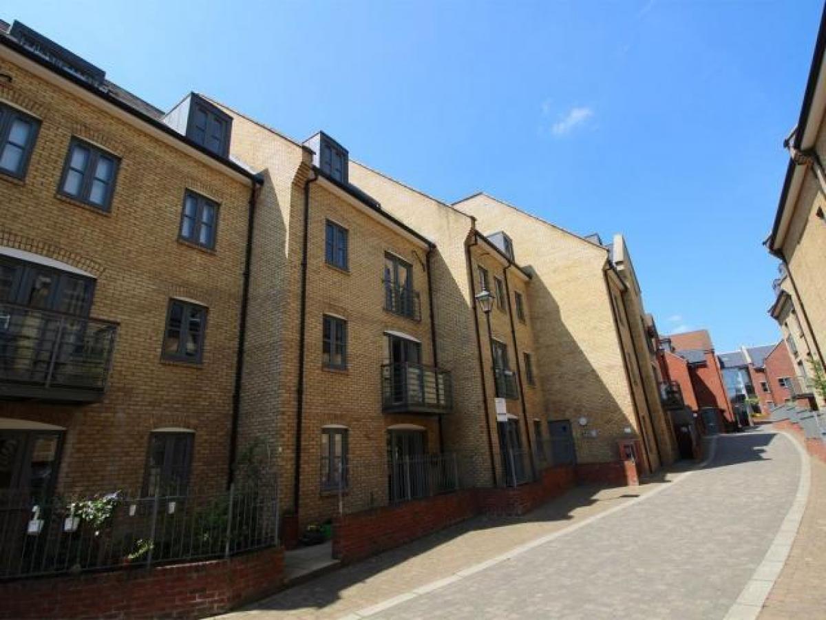 Picture of Apartment For Rent in Hitchin, Hertfordshire, United Kingdom