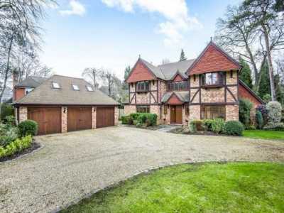 Home For Rent in Ascot, United Kingdom