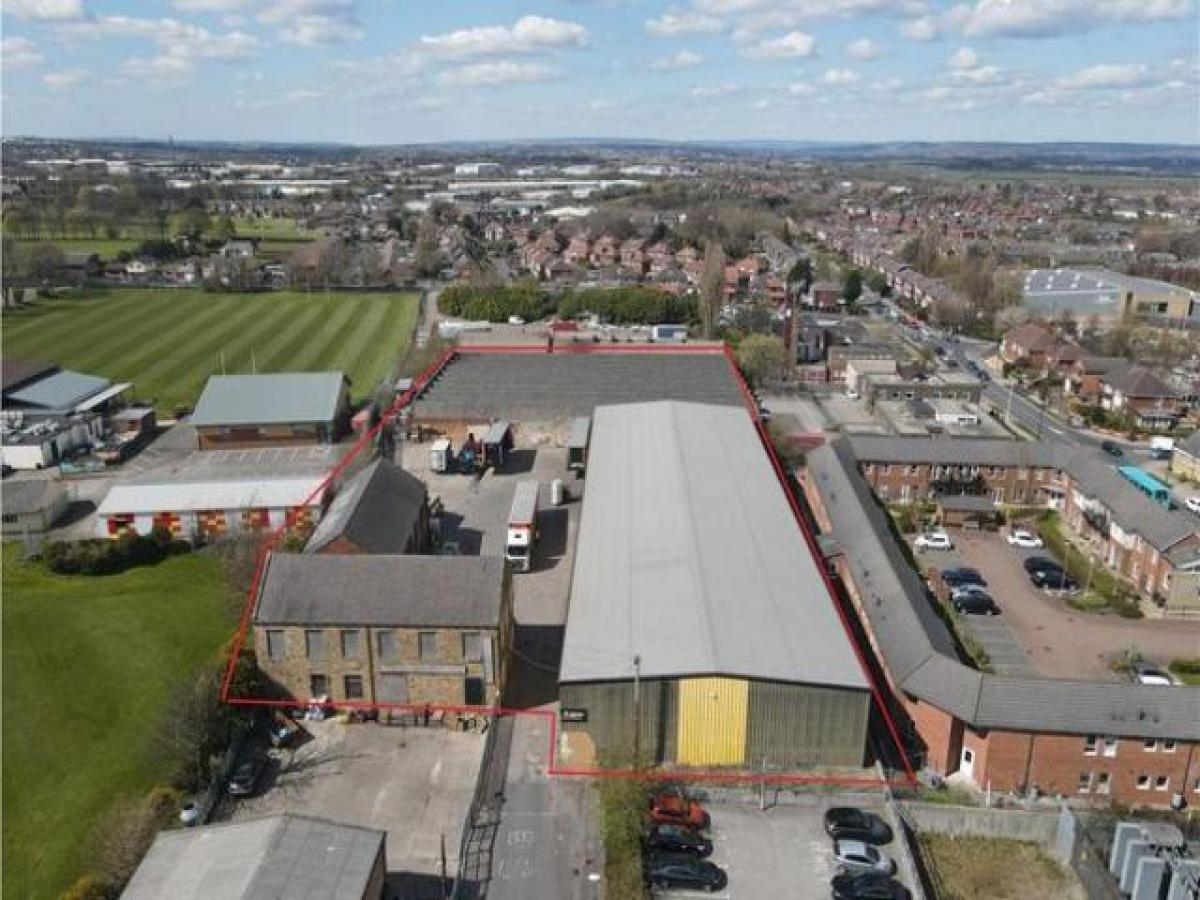 Picture of Industrial For Rent in Leeds, West Yorkshire, United Kingdom