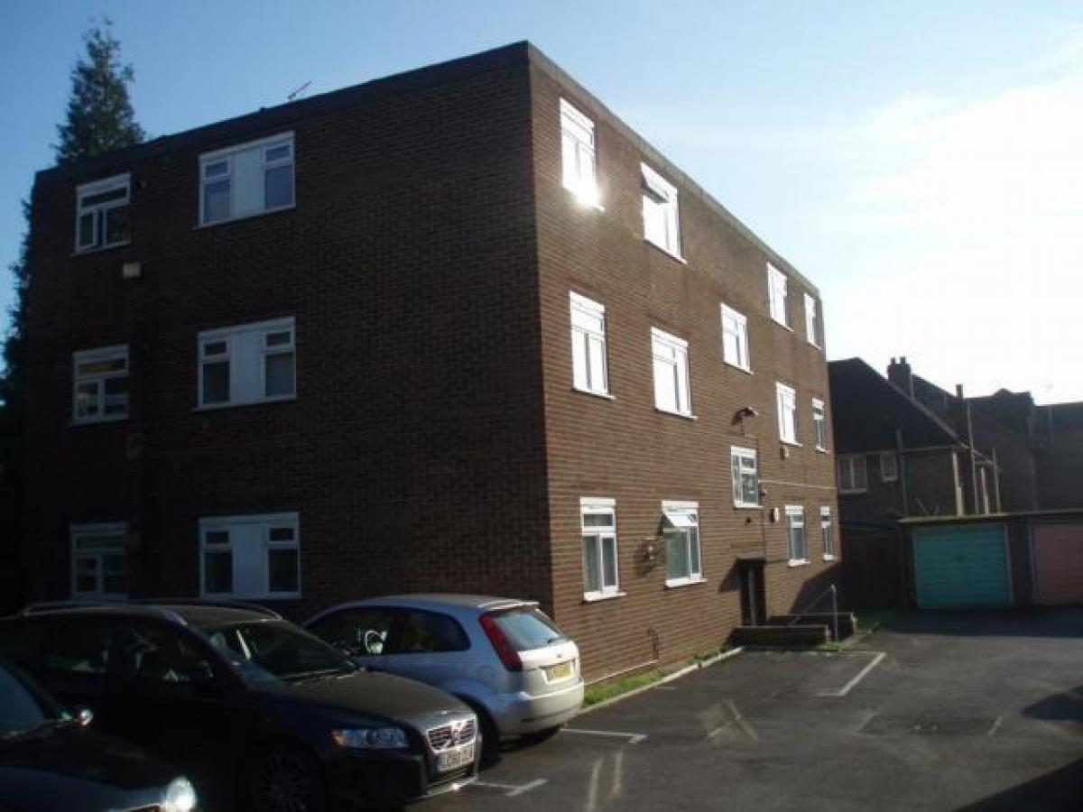 Picture of Apartment For Rent in Redhill, Surrey, United Kingdom