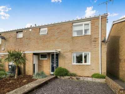 Home For Rent in Basingstoke, United Kingdom