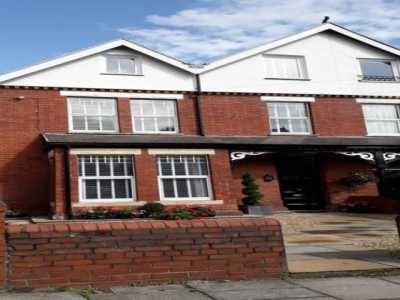 Apartment For Rent in Penarth, United Kingdom