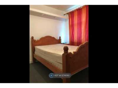 Apartment For Rent in Woking, United Kingdom