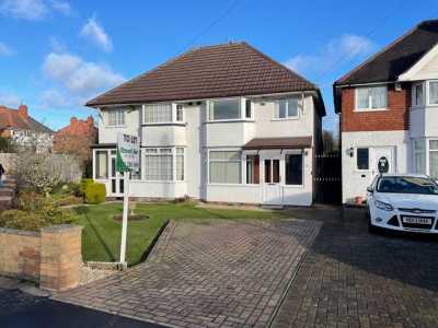Home For Rent in Solihull, United Kingdom