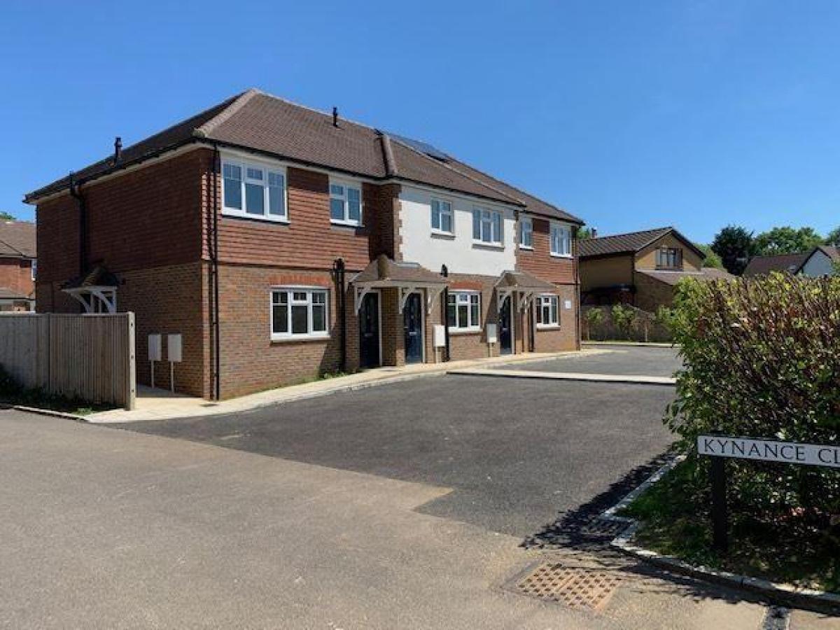 Picture of Apartment For Rent in Godalming, Surrey, United Kingdom