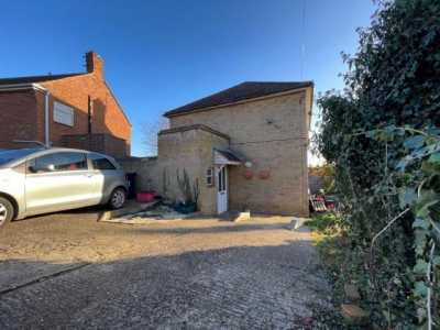 Home For Rent in Kettering, United Kingdom