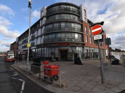 Apartment For Rent in Barking, United Kingdom