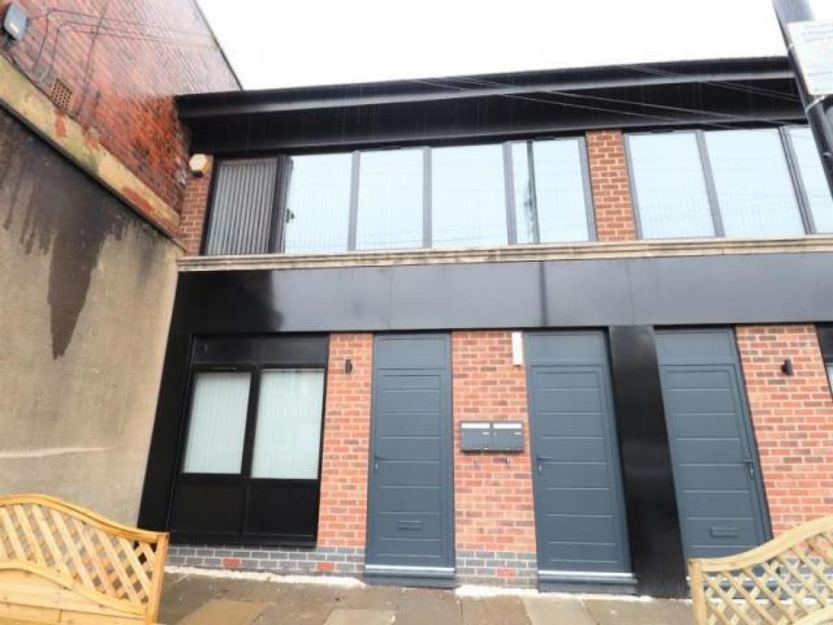 Picture of Apartment For Rent in Pudsey, West Yorkshire, United Kingdom