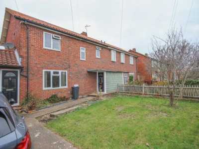 Home For Rent in Feltham, United Kingdom