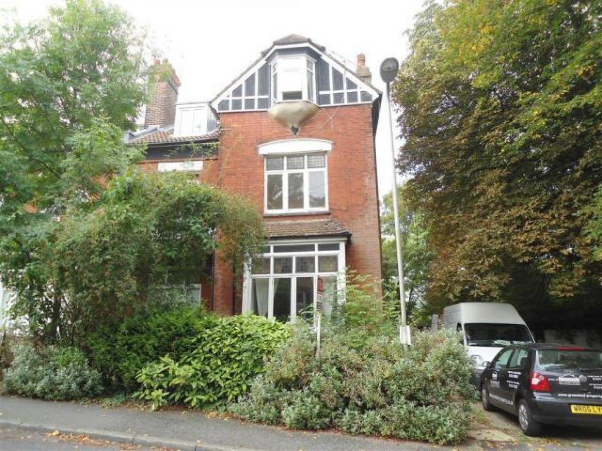 Picture of Apartment For Rent in Sevenoaks, Kent, United Kingdom