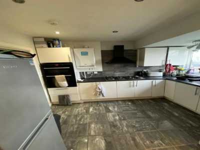 Home For Rent in Swansea, United Kingdom