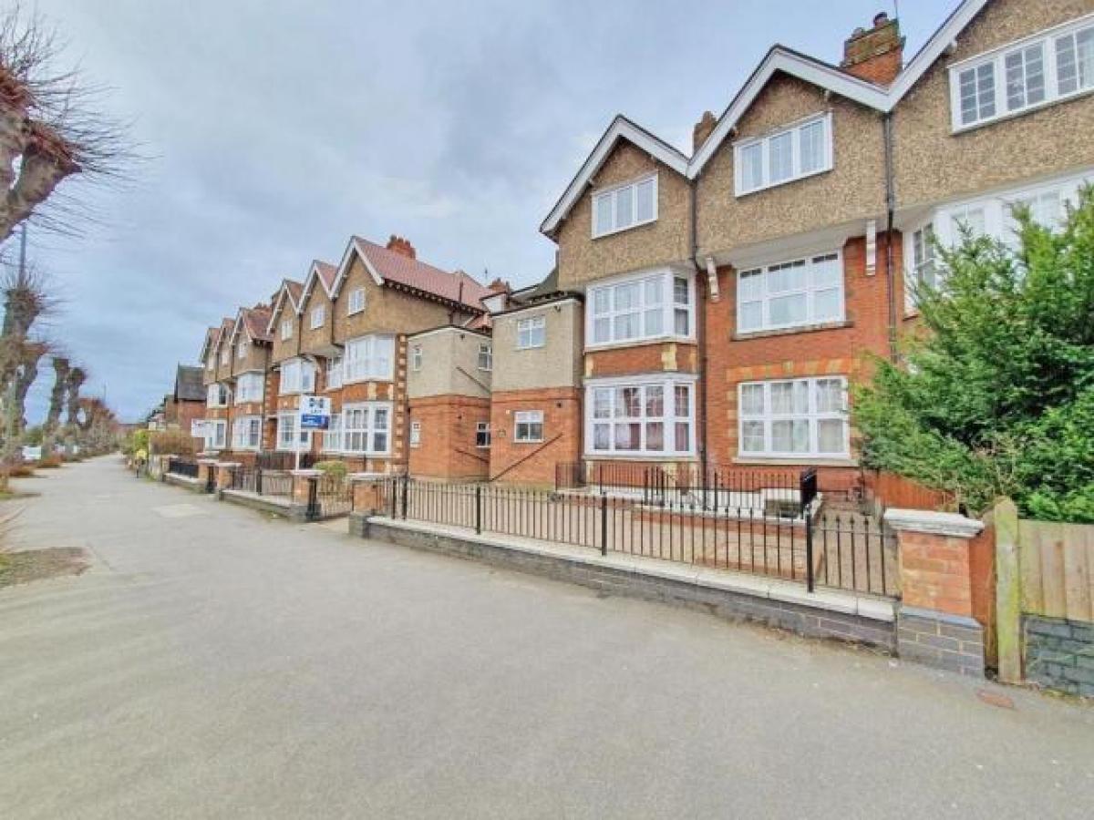 Picture of Apartment For Rent in Rugby, Warwickshire, United Kingdom