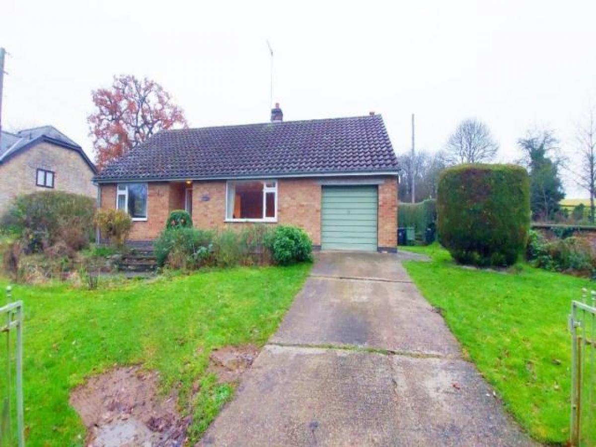 Picture of Bungalow For Rent in Grantham, Lincolnshire, United Kingdom