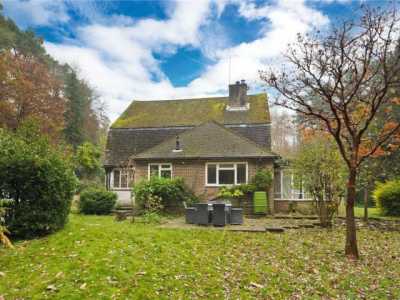 Home For Rent in Farnham, United Kingdom