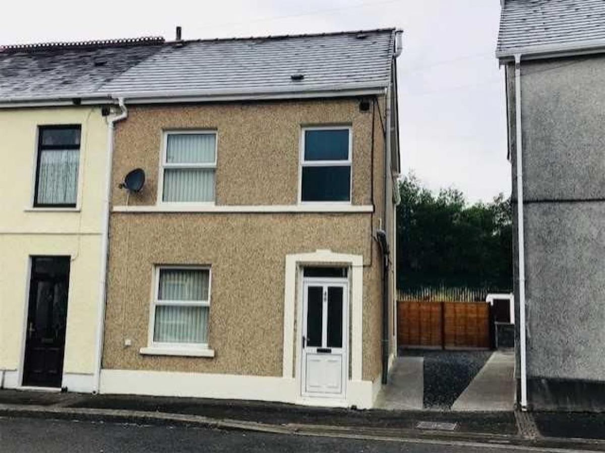 Picture of Home For Rent in Ammanford, Carmarthenshire, United Kingdom