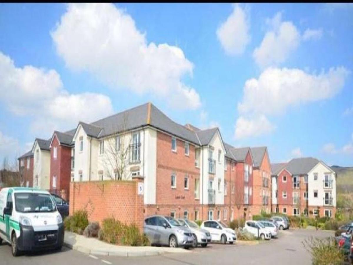 Picture of Apartment For Rent in Folkestone, Kent, United Kingdom