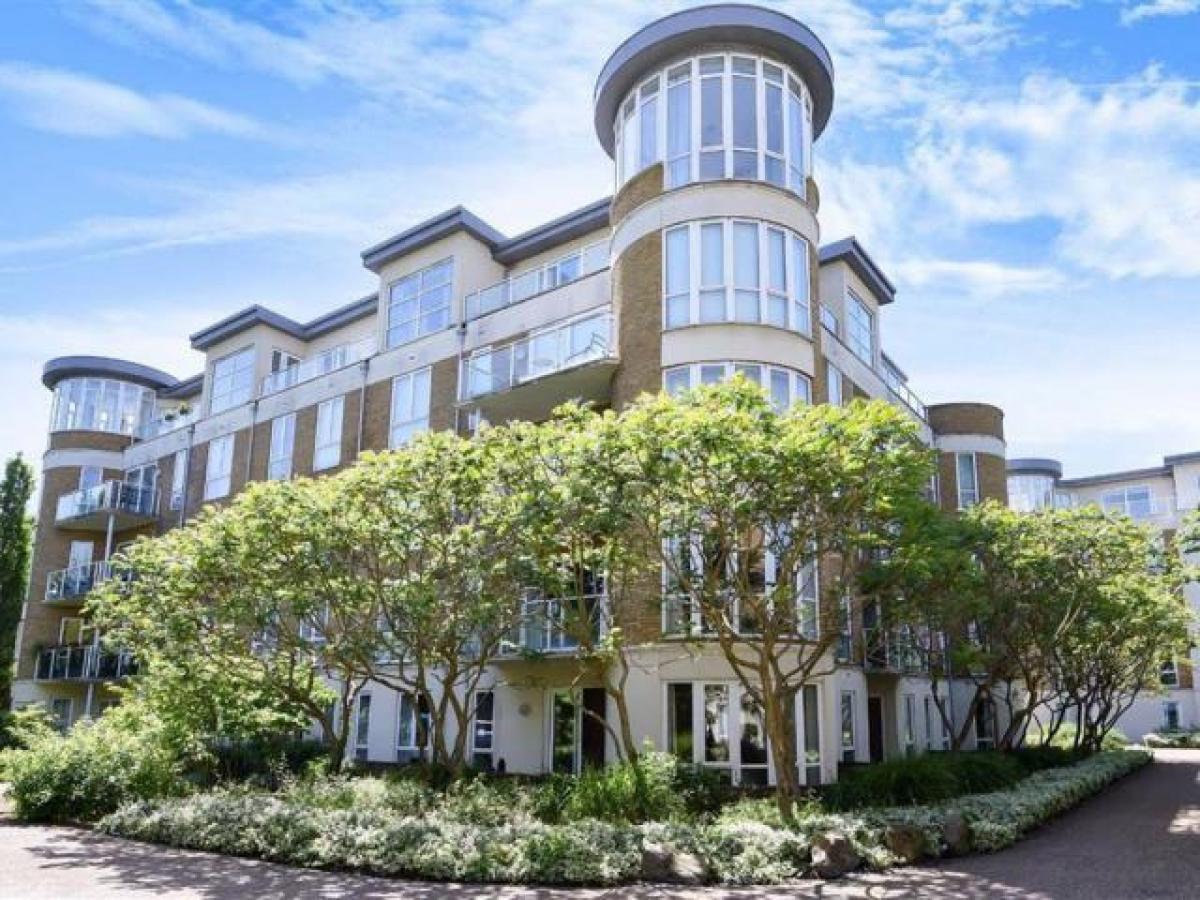 Picture of Apartment For Rent in Richmond, Greater London, United Kingdom