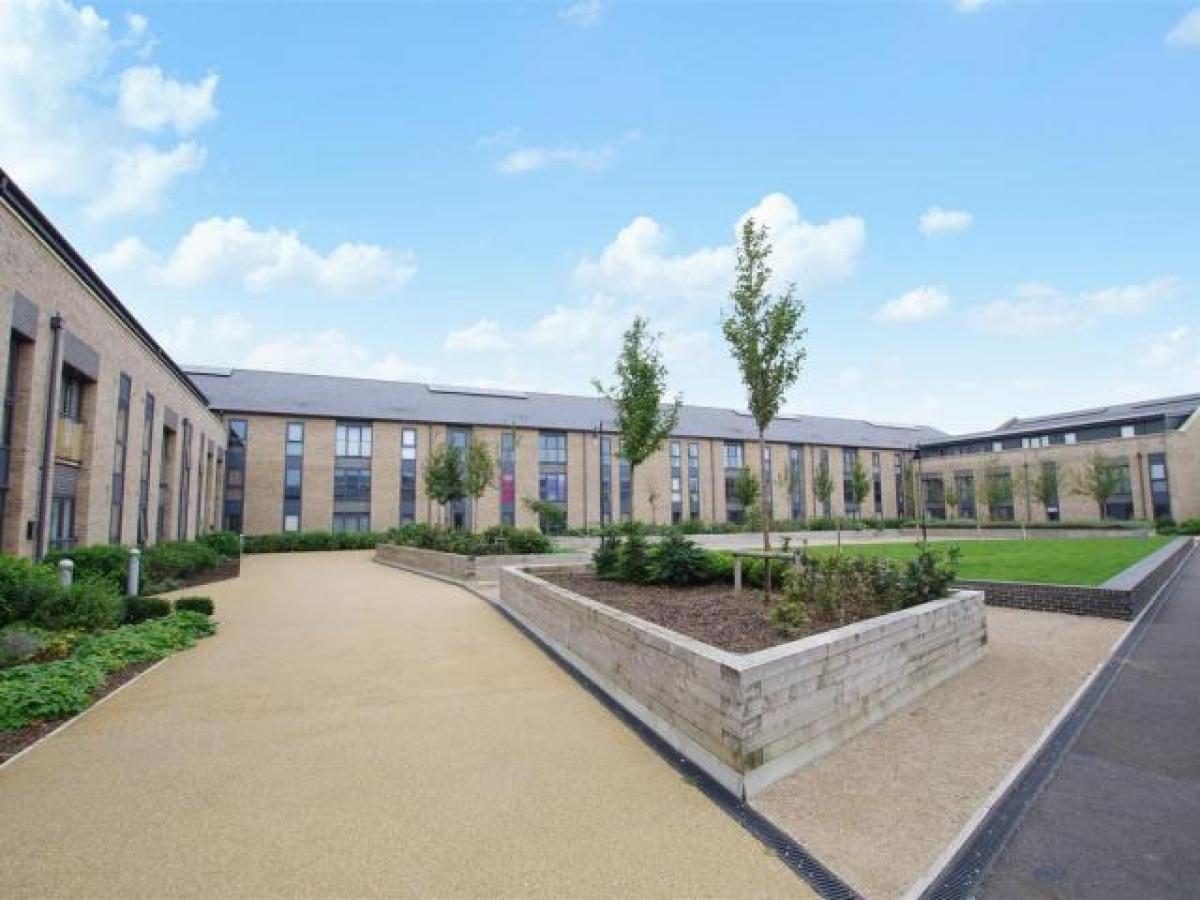 Picture of Apartment For Rent in Swindon, Wiltshire, United Kingdom