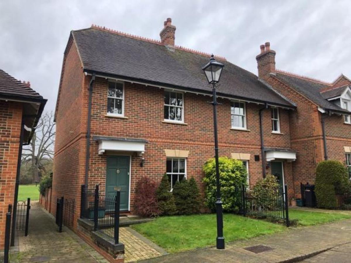 Picture of Home For Rent in Marlow, Buckinghamshire, United Kingdom