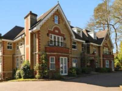 Apartment For Rent in Camberley, United Kingdom