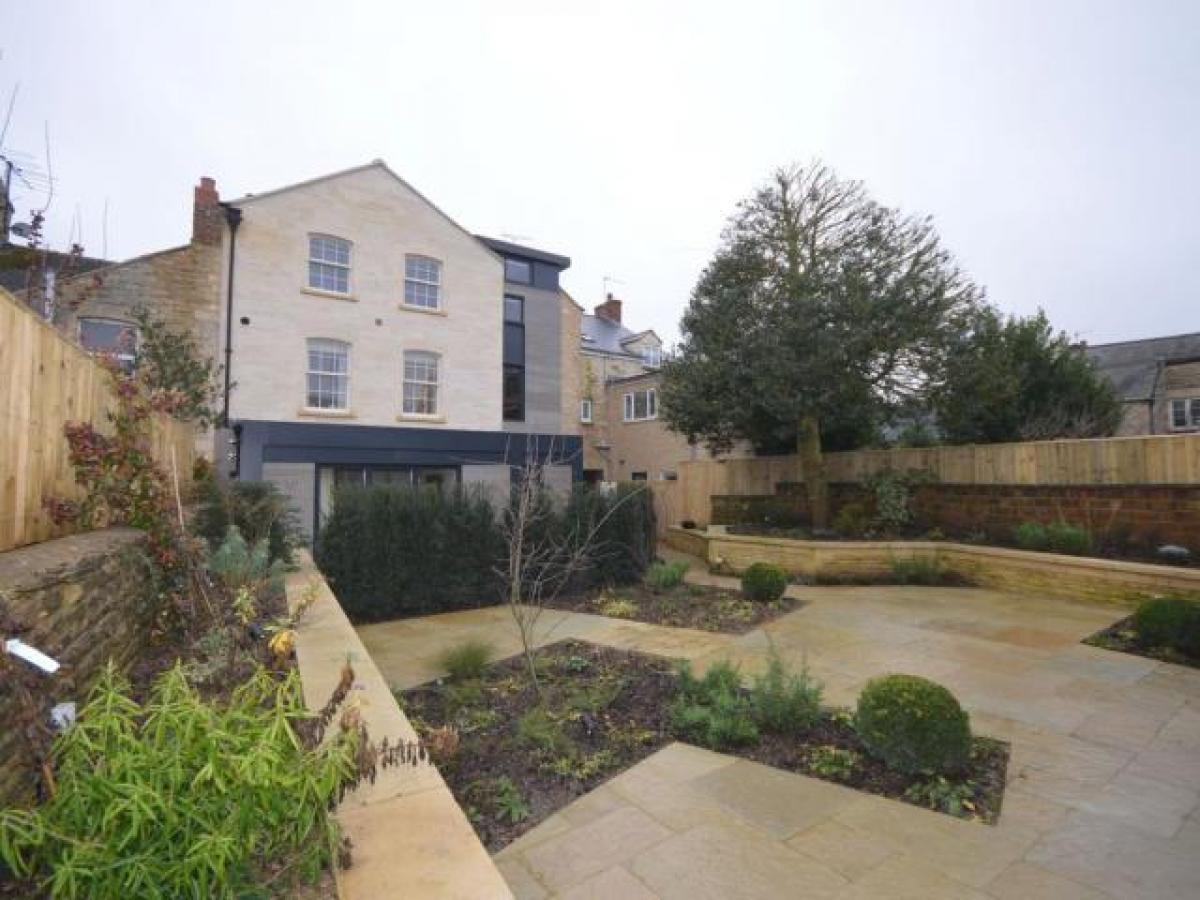 Picture of Apartment For Rent in Cirencester, Gloucestershire, United Kingdom