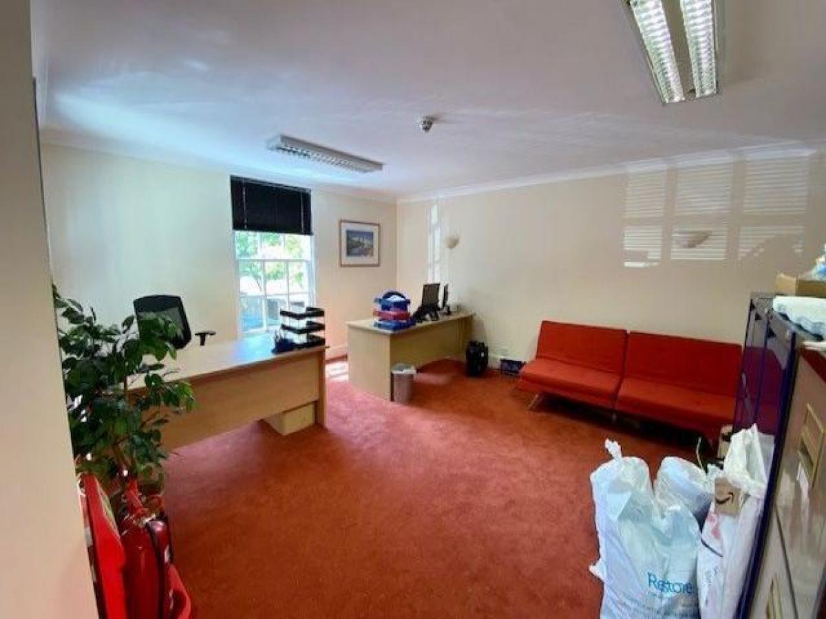 Picture of Office For Rent in Newbury, Berkshire, United Kingdom