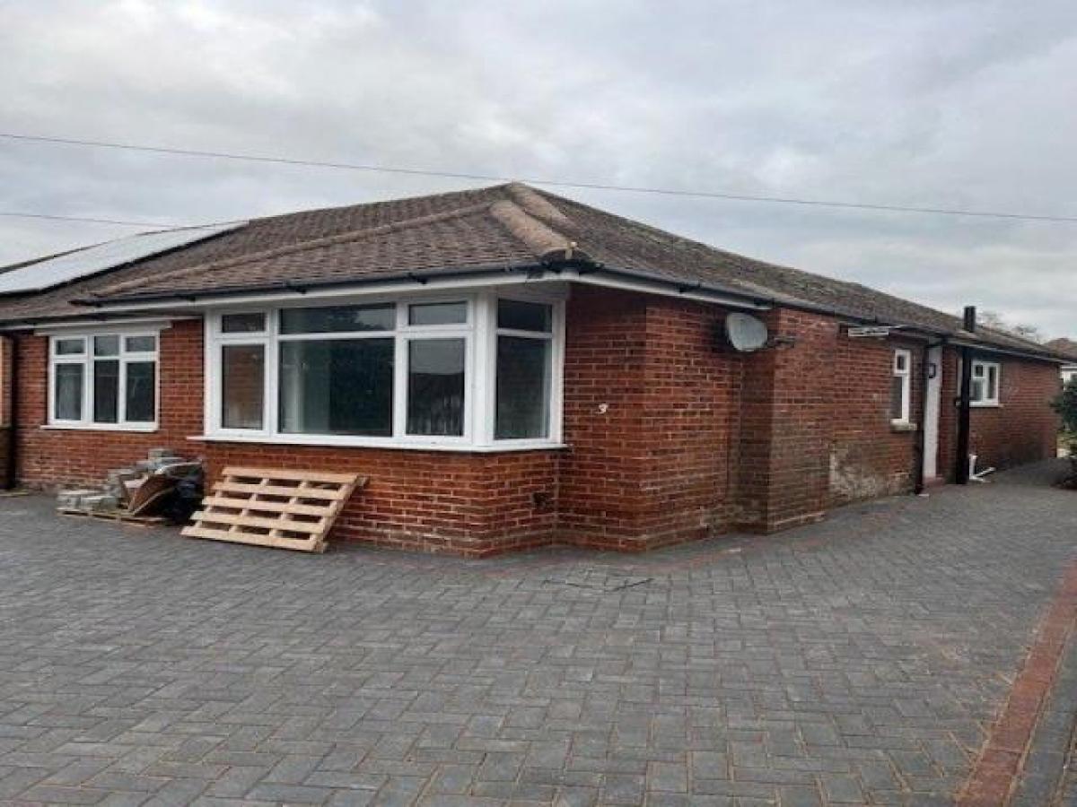 Picture of Bungalow For Rent in Southampton, Hampshire, United Kingdom