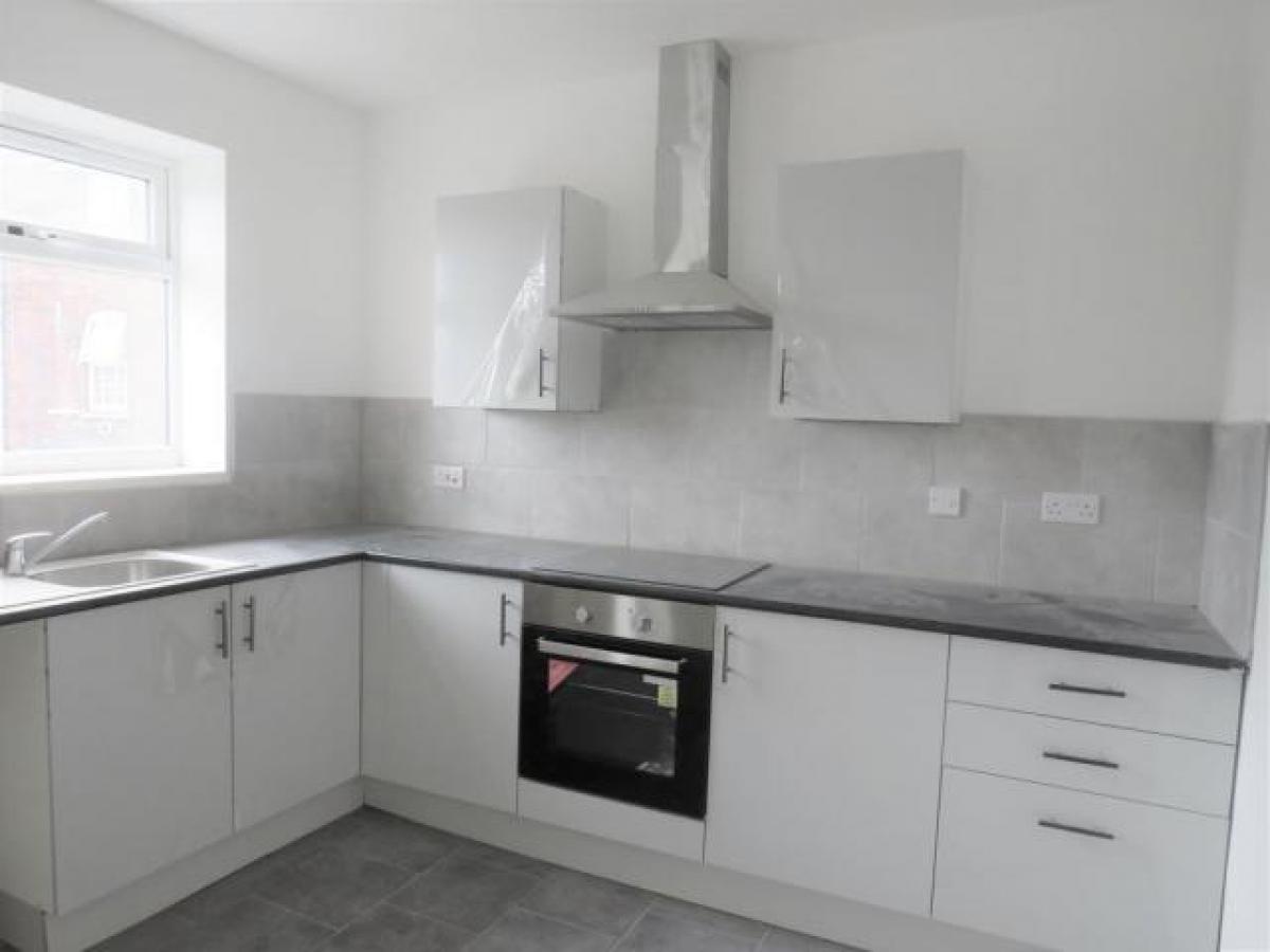 Picture of Apartment For Rent in Tipton, West Midlands, United Kingdom