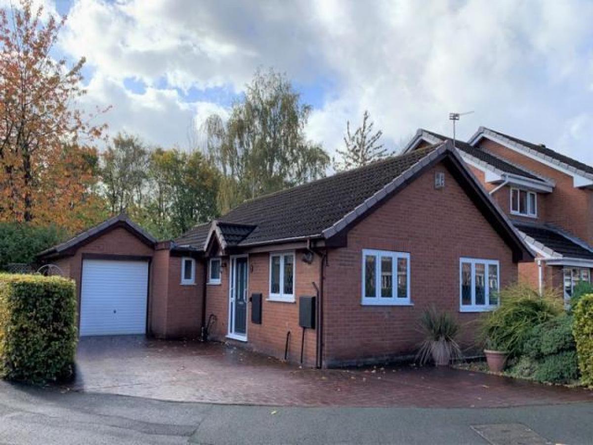 Picture of Bungalow For Rent in Warrington, Cheshire, United Kingdom
