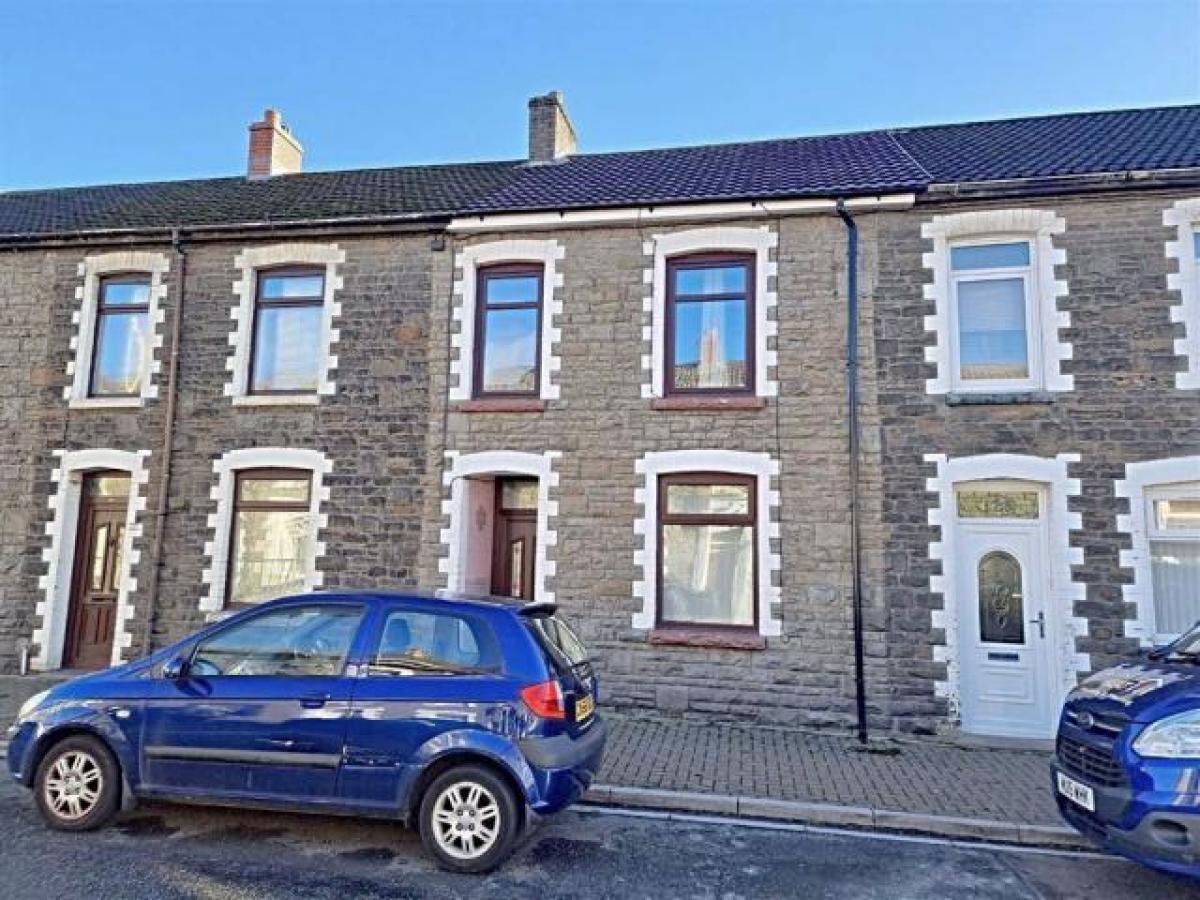 Picture of Home For Rent in Pontypridd, Mid Glamorgan, United Kingdom