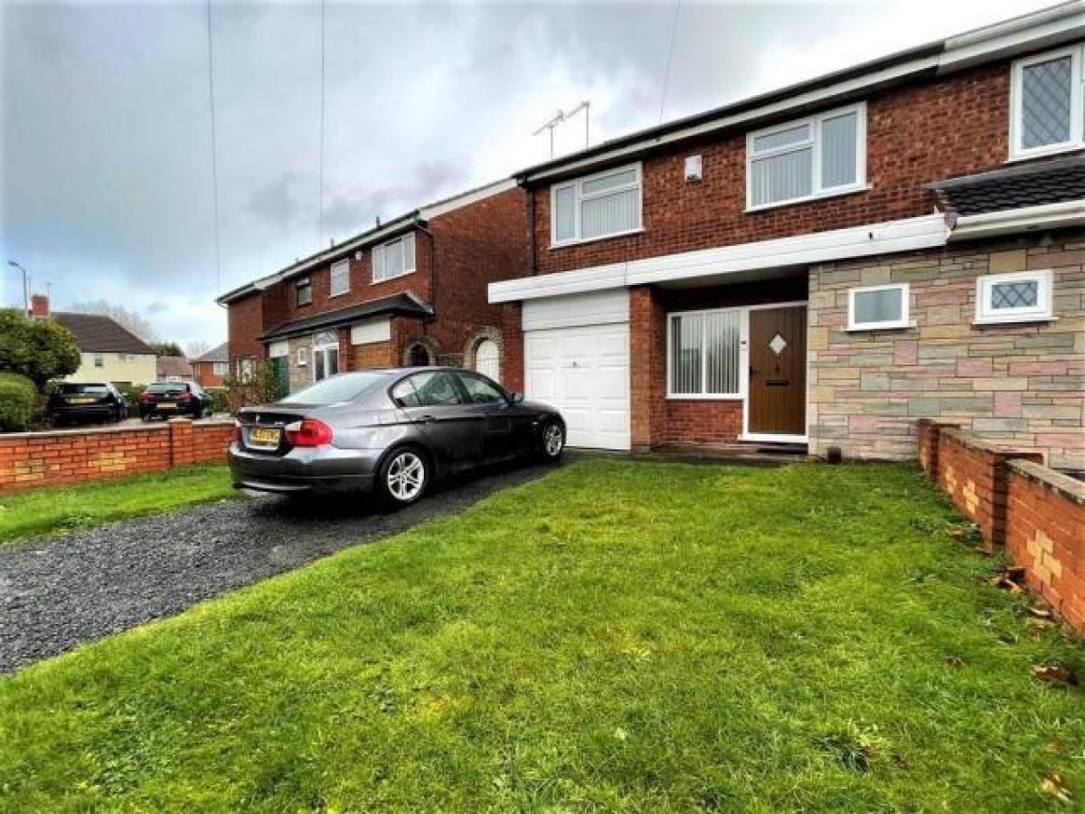 Picture of Home For Rent in Wednesbury, West Midlands, United Kingdom
