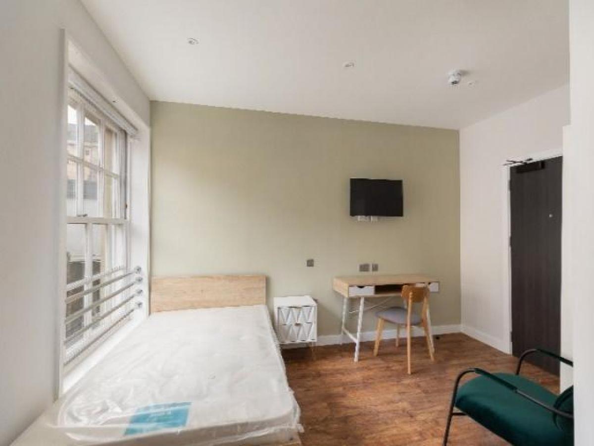 Picture of Apartment For Rent in Bath, Somerset, United Kingdom