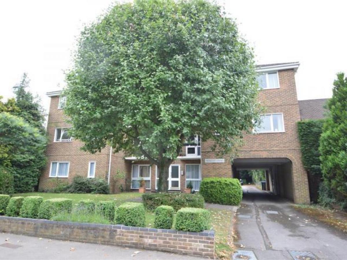 Picture of Apartment For Rent in Surbiton, Greater London, United Kingdom