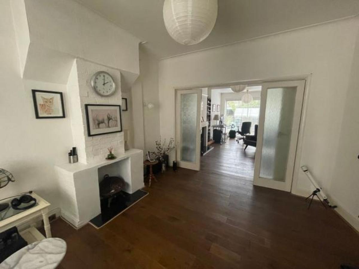 Picture of Home For Rent in Ilford, Greater London, United Kingdom