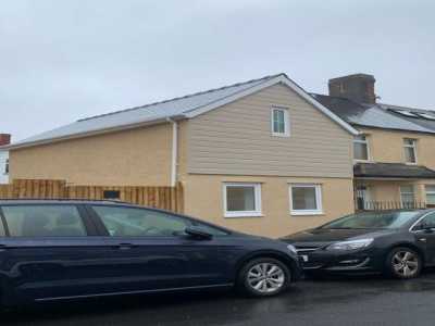 Home For Rent in Barry, United Kingdom