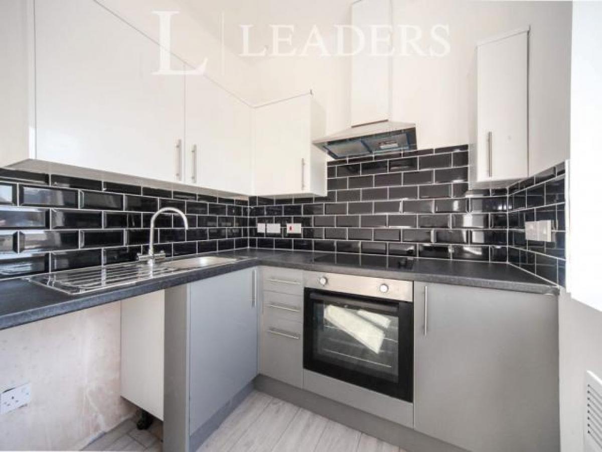 Picture of Apartment For Rent in Dunstable, Bedfordshire, United Kingdom