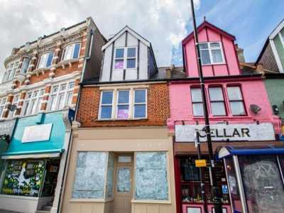 Apartment For Rent in 