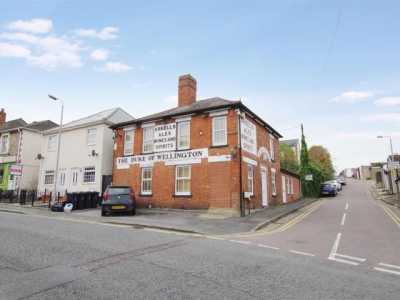 Apartment For Rent in Swindon, United Kingdom