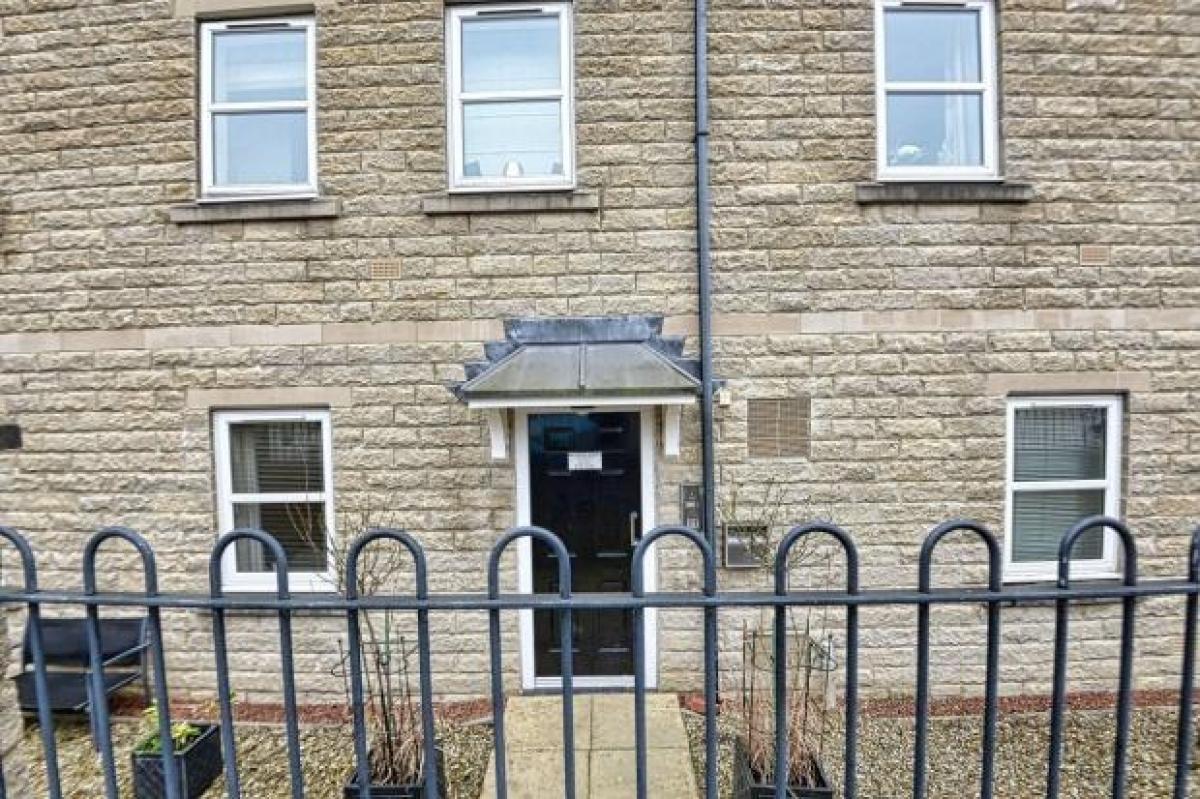 Picture of Apartment For Sale in Bingley, West Yorkshire, United Kingdom