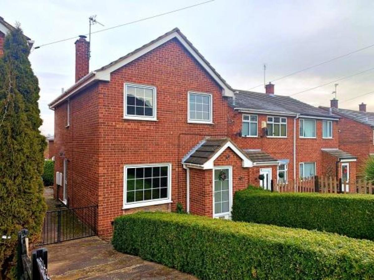 Picture of Home For Sale in Mansfield, Nottinghamshire, United Kingdom