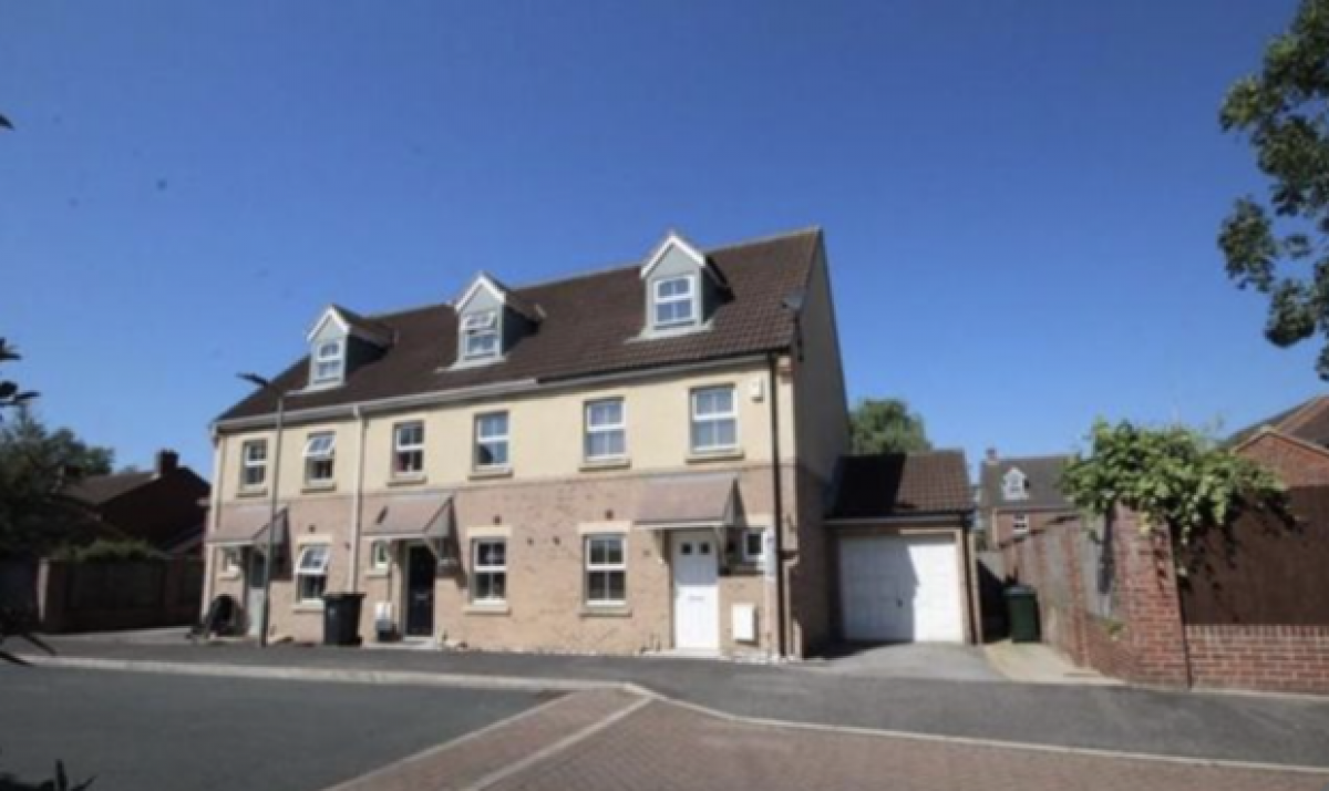 Picture of Home For Sale in Selby, North Yorkshire, United Kingdom